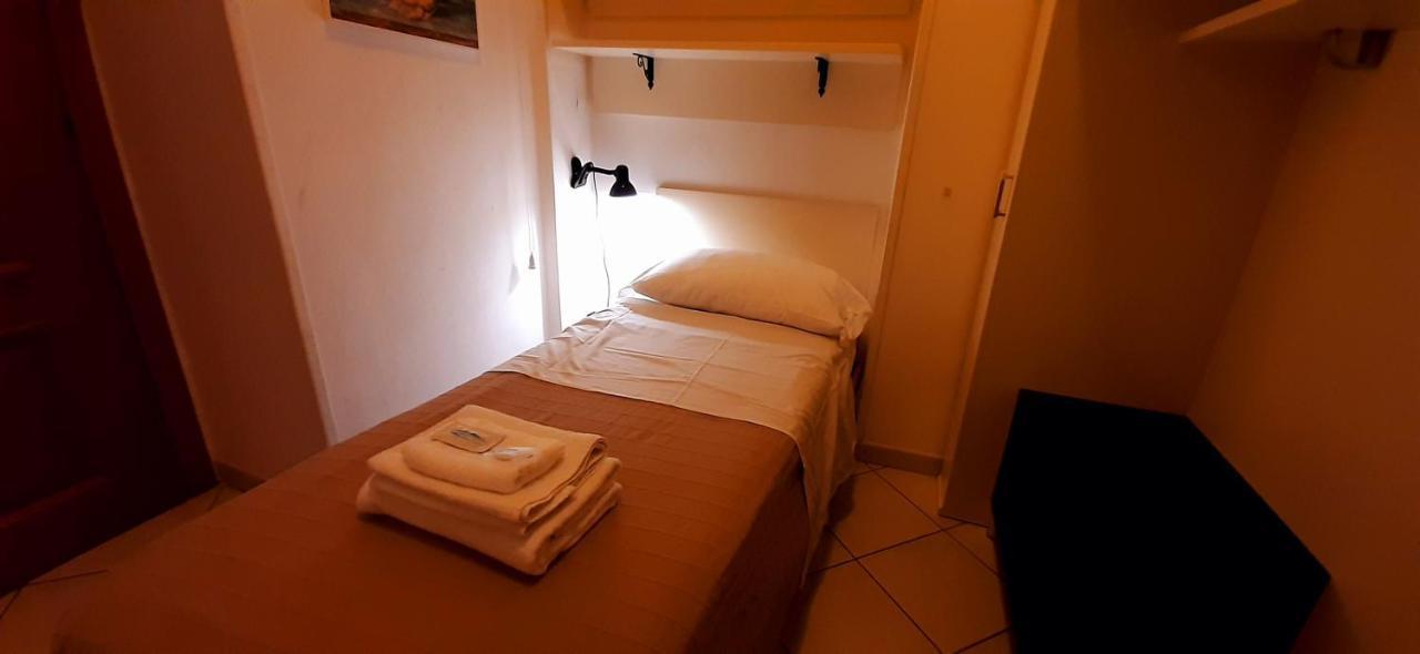 Nautilus Apartment เนเปิลส์ ภายนอก รูปภาพ