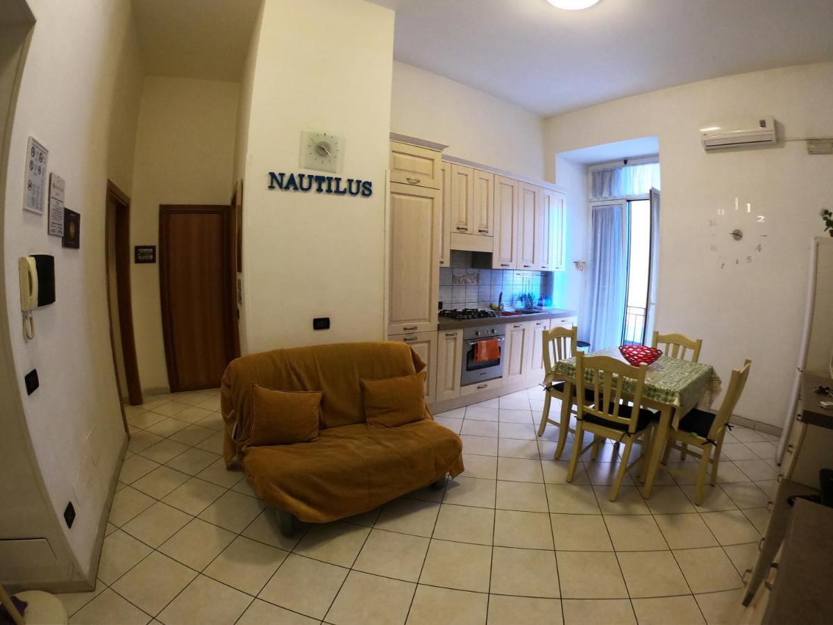 Nautilus Apartment เนเปิลส์ ภายนอก รูปภาพ