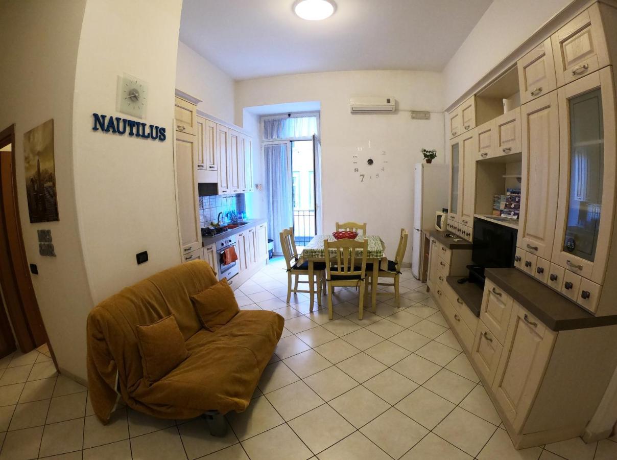 Nautilus Apartment เนเปิลส์ ภายนอก รูปภาพ